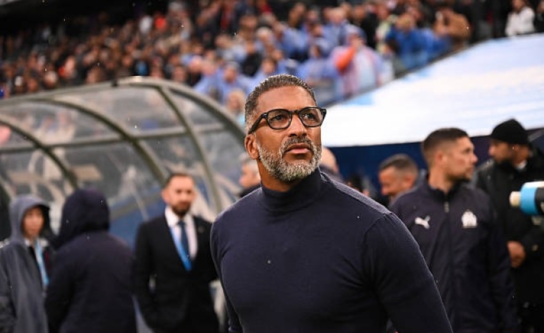 Illustration : "OM : Habib Beye sort de ses gonds, l'arbitrage de Monsieur Bastien pointé du doigt !"