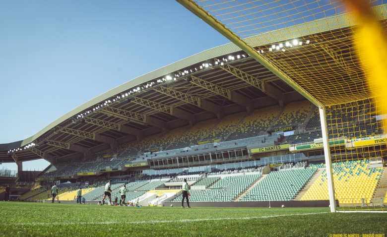 Illustration : "FC Nantes : Le top 3 des stades préférés des Français dévoilé, une surprise pour la Beaujoire"