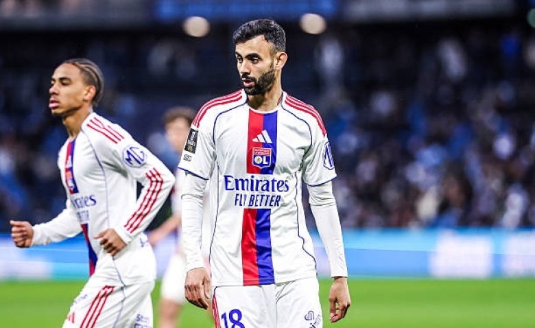 Illustration : "Mercato OL : Clap de fin pour Rachid Ghezzal ? Une destination surprise se précise pour l'ailier"