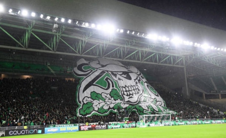 Illustration : "Mercato ASSE : 20 ans après son père, un nouveau Linganzi signe chez les Verts !"