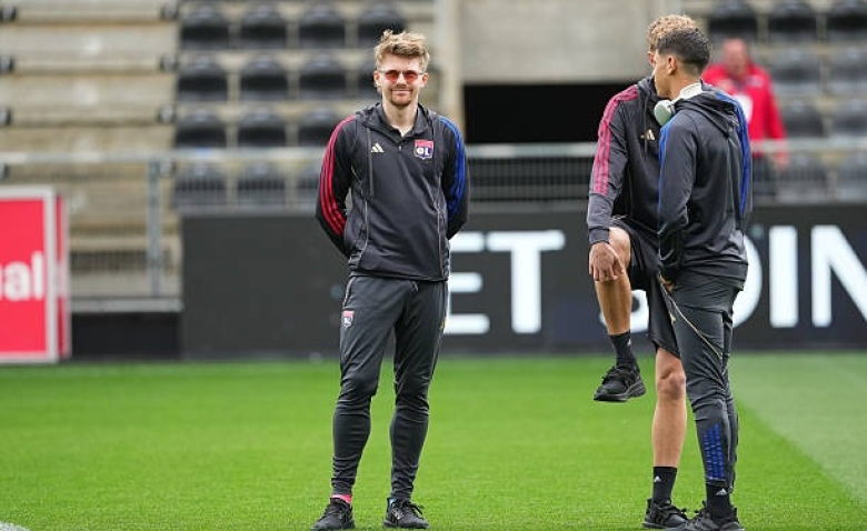 Illustration : "OL : Pourquoi la gestion de Pavel Sulc vire au scandale ?"