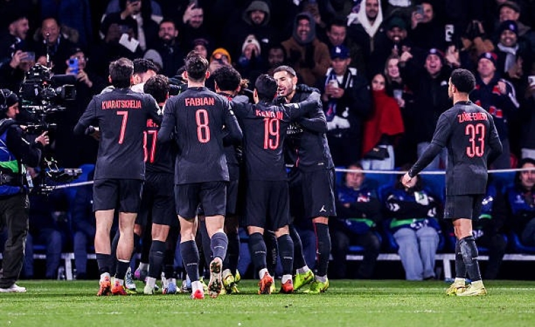 Illustration : "PSG : Une menace inattendue surgit avant le quart de finale de Ligue des Champions face aux Reds"