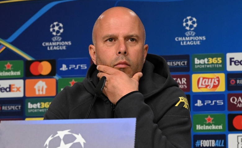 Illustration : "PSG - Liverpool : La justification lunaire d'Arne Slot sur l'absence de Salah"