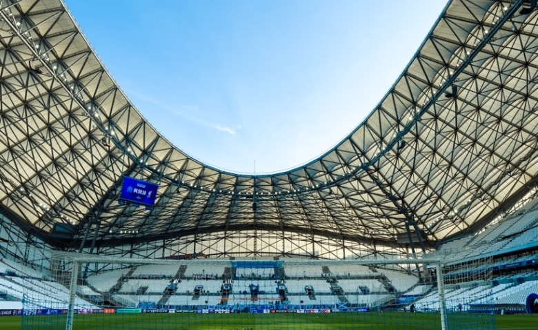 Illustration : "OM : Adieu l'Orange Vélodrome, un nouveau nom mythique déjà scellé ?"