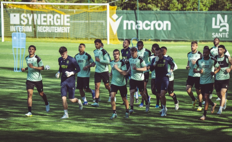 Illustration : "FC Nantes : Un chiffre alarmant tombe avant le déplacement périlleux à Auxerre"