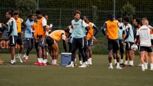 Illustration : FC Lorient : Quatre forfaits et un retour inattendu face à l'OL !