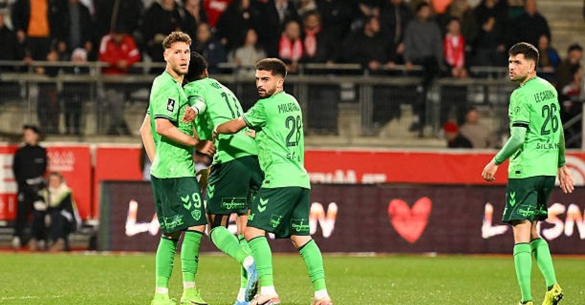 ASSE : "La dissolution n'est pas la solution", le vestiaire stéphanois monte au créneau pour ses Ultras