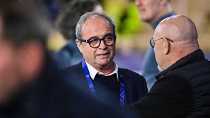 Illustration : Mercato PSG : Un géant tchèque de Premier League dans le viseur de Luis Campos ?