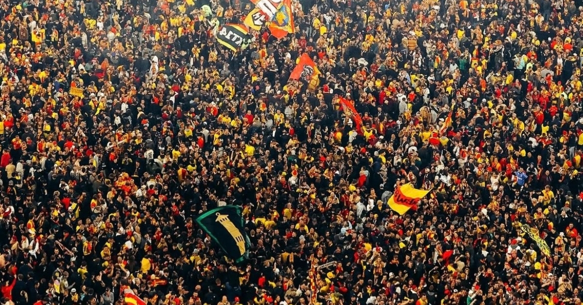 RC Lens : De lourdes sanctions après l'envahissement du terrain en Coupe de France ?