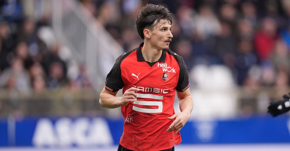 Mercato Rennes : Deux cadors français foncent sur Esteban Lepaul