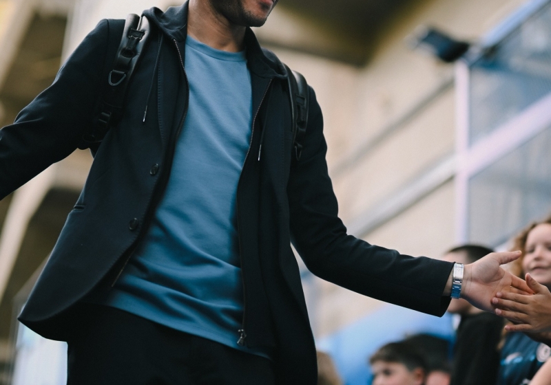 Illustration : Ex-Strasbourg : Combien va réellement toucher Liam Rosenior après son licenciement à Chelsea ?