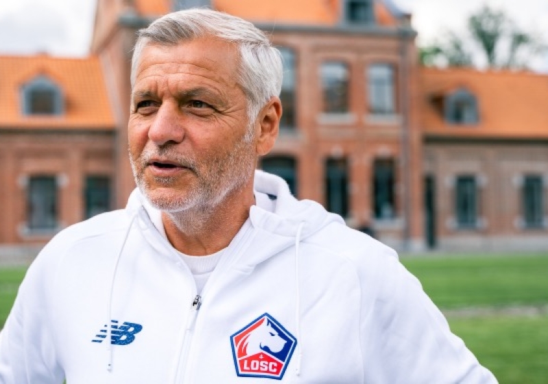 Illustration : Lille : Bruno Genesio dénonce une “incohérence” et met la pression sur la LFP en pleine course à l’Europe