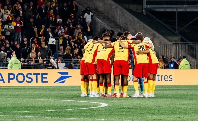 Illustration : "Mercato Lens : Un second coup de maître de Leca après le gros coup Thorgan Hazard !"