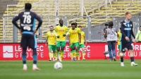 Illustration : "[Vidéo] FC Nantes - OM : Les trois buts en 8 minutes des Canaris ! (3-0) - Ligue 1 J 32"