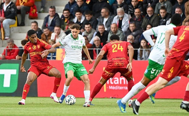 Illustration : "ASSE : Quel scénario pour une montée directe en Ligue 1 ?"