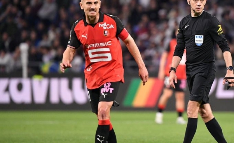Illustration : "Stade Rennais : Rongier balance ses vérités et lance un avertissement à ses coéquipiers"