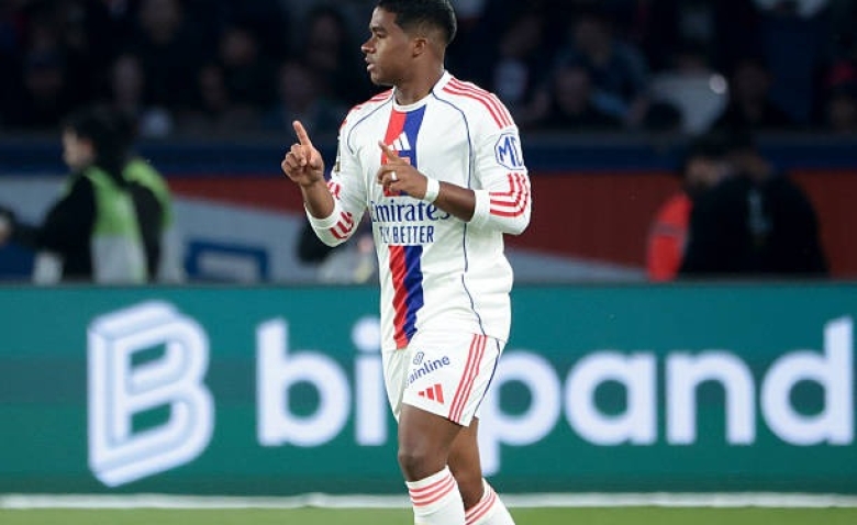 Illustration : "Mercato OL : Mercato OL : Lyon peut-il vraiment garder Endrick une saison de plus ?"