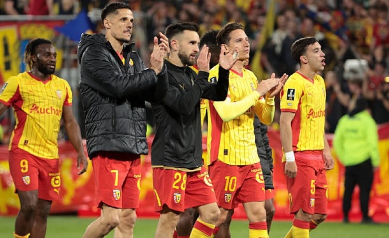 Illustration : "RC Lens : Cinq forfaits dramatiques pour Sage face à Nantes"
