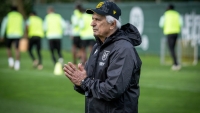 Illustration : "FC Nantes : "Je ne suis plus capable de parler", le craquage de Coach Vahid après la relégation"