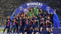 Illustration : "Mercato PSG : Un exode massif dans les rangs de Luis Enrique malgré un sacre en LDC ?"