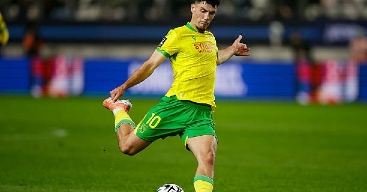Mercato Nantes : La Roma et Crystal Palace s'invitent dans le dossier Matthis Abline !