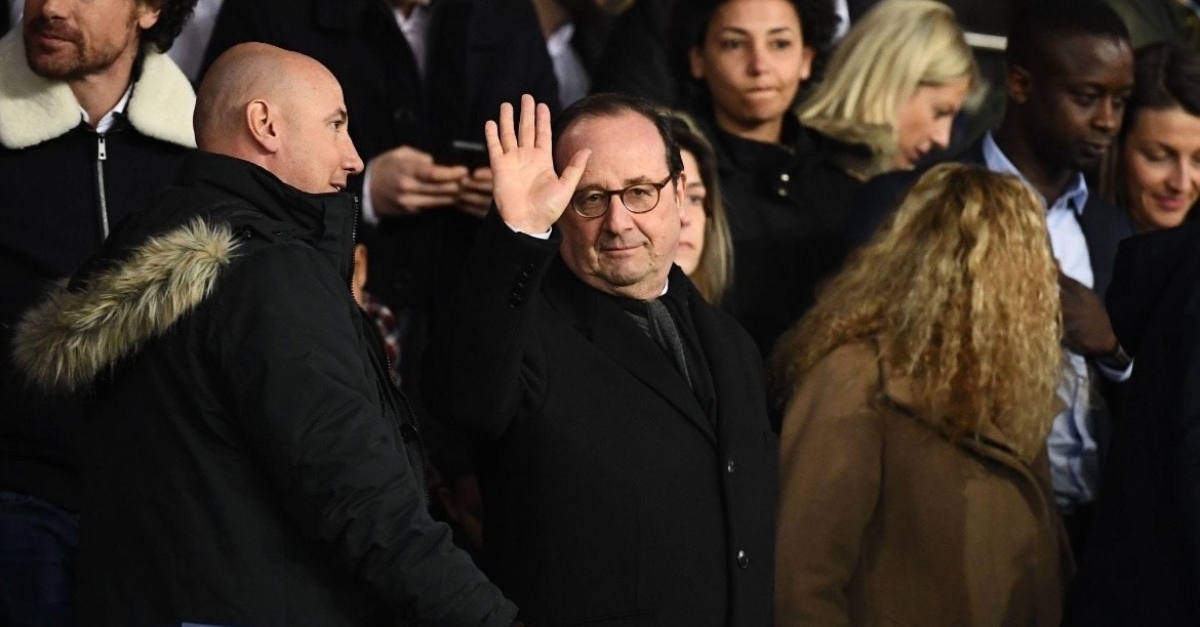 ASSE : « Saint-Étienne n'a rien à faire en Ligue 2 », le cri du cœur inattendu de François Hollande