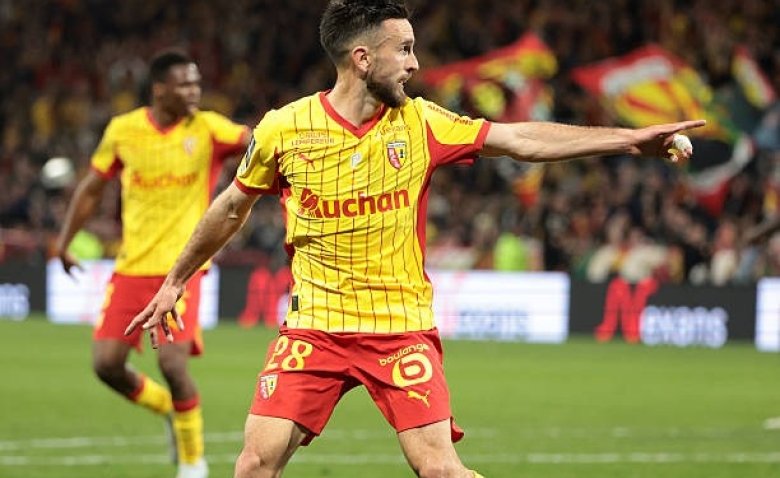Illustration : "INFO Mercato : Adrien Thomasson au Stade Rennais, c'est fait !"