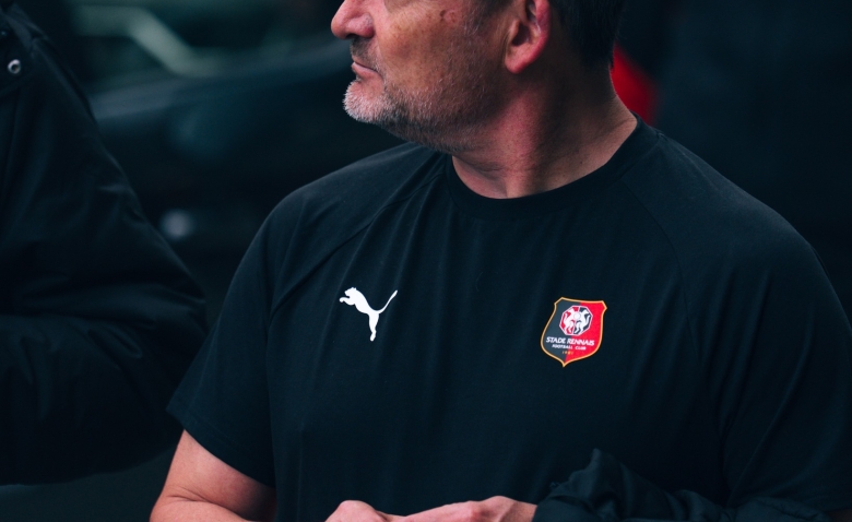 Illustration : "Stade Rennais : Le SRFC tient son Luis Enrique pour réaliser un parcours héroïque en Europe !"