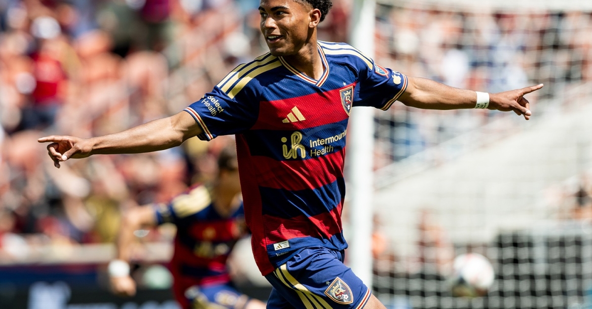 Mercato : L'OL et Monaco bataillent avec une flopée de clubs pour la nouvelle sensation du football américain !