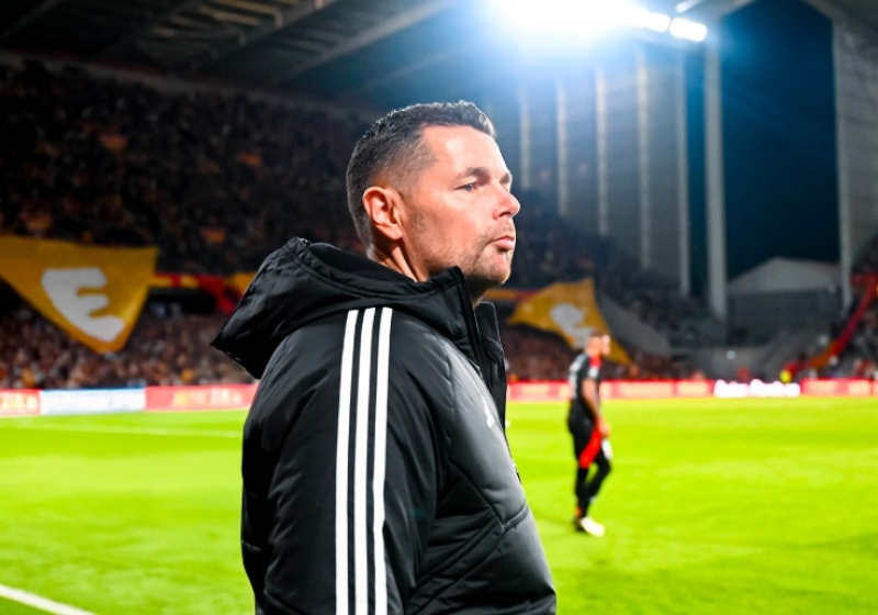 Illustration : RC Lens : Pierre Sage refuse d'être "les Poulidor de tout"
