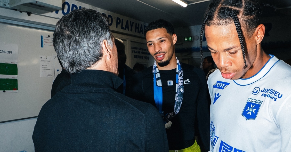 AJ Auxerre : Le départ de Christophe Pélissier provoque la colère des supporters !
