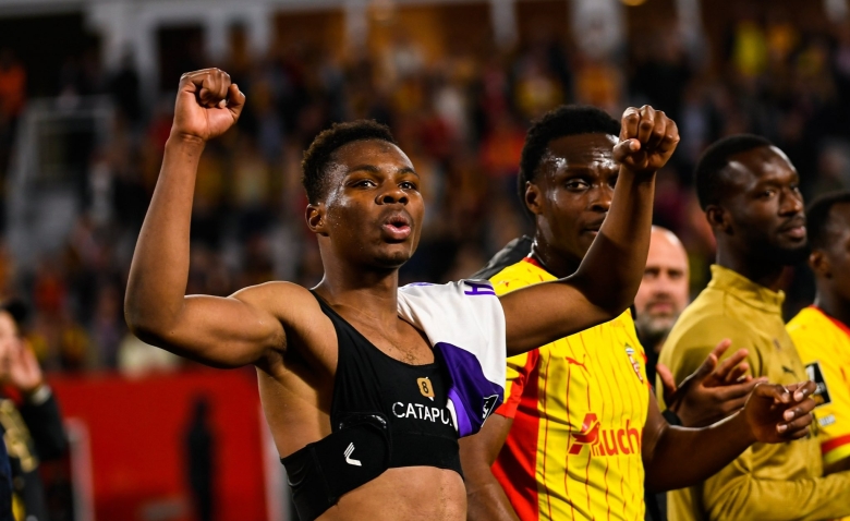 Illustration : "RC Lens : Le départ d'un cadre devient inévitable, plus d'une dizaine de clubs à ses trousses !"