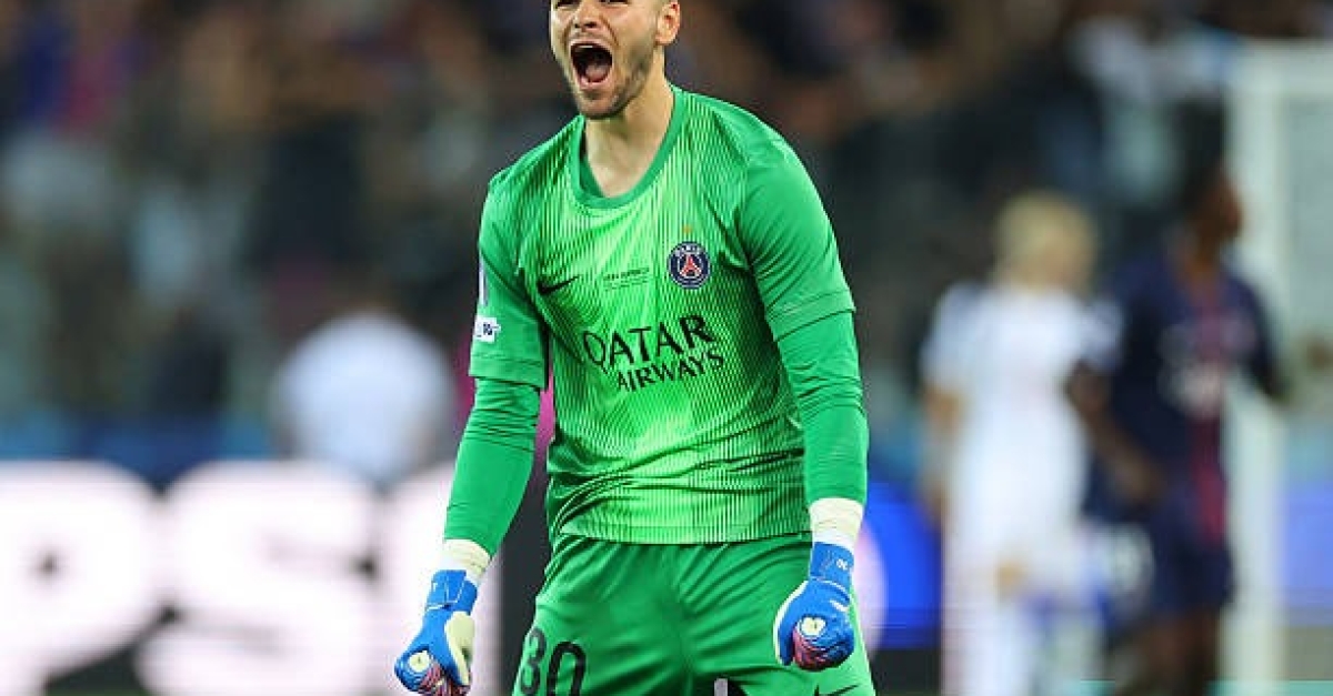 Mercato PSG : un nouveau prétendant se positionne pour Lucas Chevalier