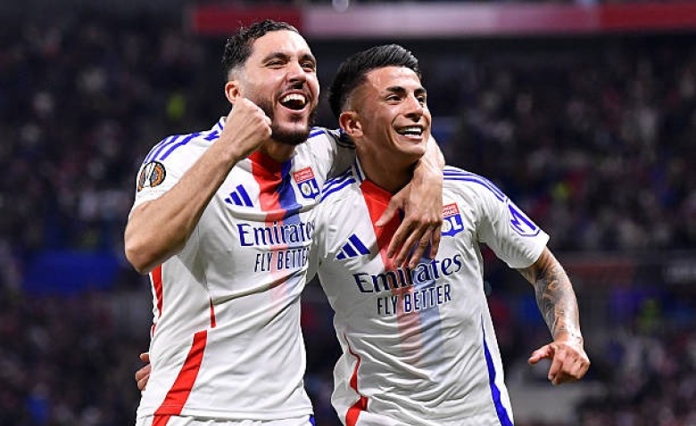 Illustration : "Mercato ex-OL : Un club brésilien tente le coup pour un ancien talent de l’OL"