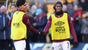 Illustration : PSG Mercato : 130 millions pour deux joueurs de West Ham, Campos sort le chéquier !