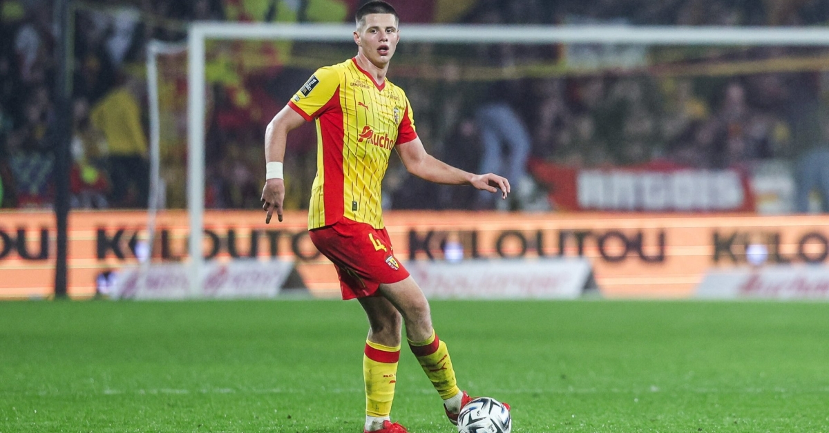 RC Lens : Terrible coup du sort pour Celik, forfait pour le Mondial à seulement 19 ans !