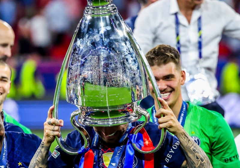 Illustration : PSG : Lucas Hernandez veut rester, une bonne nouvelle dans le chaos mercato parisien !
