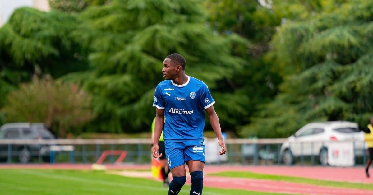 Mercato ESTAC : plusieurs clubs se positionnent sur une pépite de Troyes