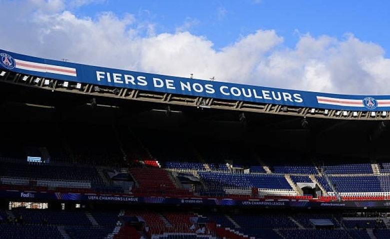 Illustration : "Mercato PSG : Xabi Alonso veut arracher un taulier de Luis Enrique pour 20 M€ !"