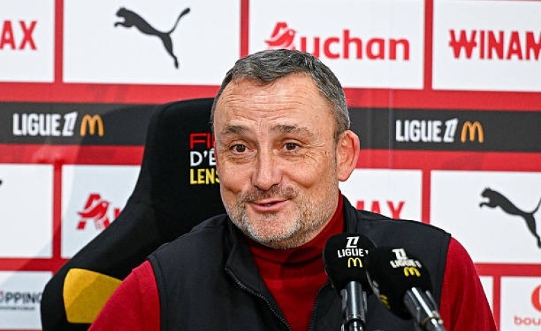 Illustration : "Mercato Rennes : Un phénomène du Mondial passe sous le nez de Franck Haise !"