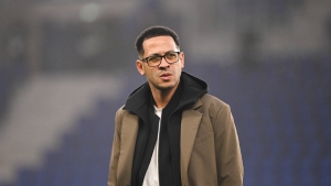 Illustration : Mercato Paris FC : Liam Rosenior se rapproche du banc francilien
