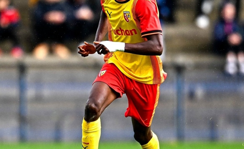 Illustration : "Mercato Lens : Fodé Sylla quitte les Sang et Or pour la Suisse"