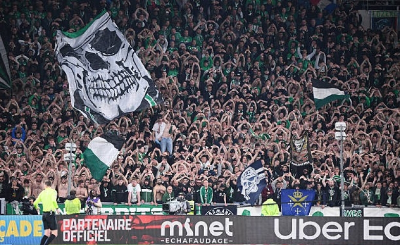 Illustration : "ASSE : Douche froide pour les supporters pour la grande reprise ce mercredi !"