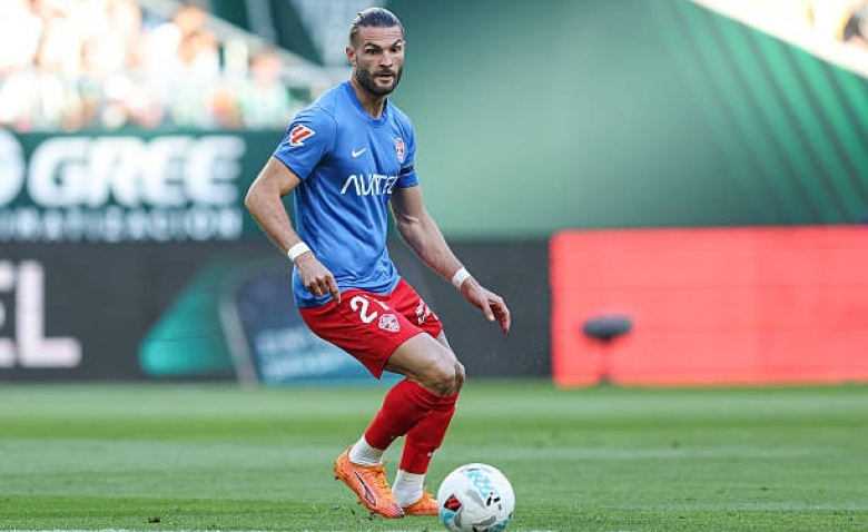 Illustration : "Ex-ASSE : Léo Pétrot claque la porte et se retrouve libre à la surprise générale !"