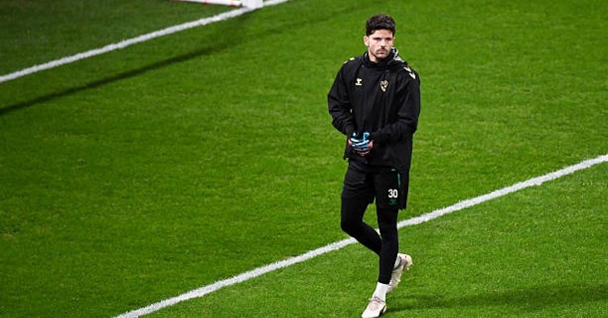 Mercato ASSE : Les coulisses du pacte secret entre la direction et Larsonneur pour 2026-2027