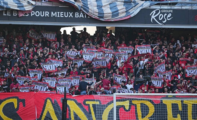 Illustration : "Mercato Rennes : Le Stade Rennais lâche 20 M€ sur un grand espoir espagnol !"