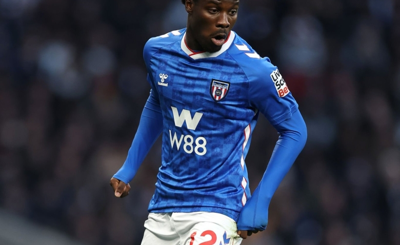 Illustration : "Mercato Rennes : Eliezer Mayenda officiellement Rennais pour 25 millions d'euros"