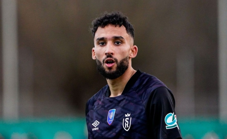 Illustration : "Mercato ASSE : Rafik Guitane, la pépite franco-algérienne dans le viseur des Verts"