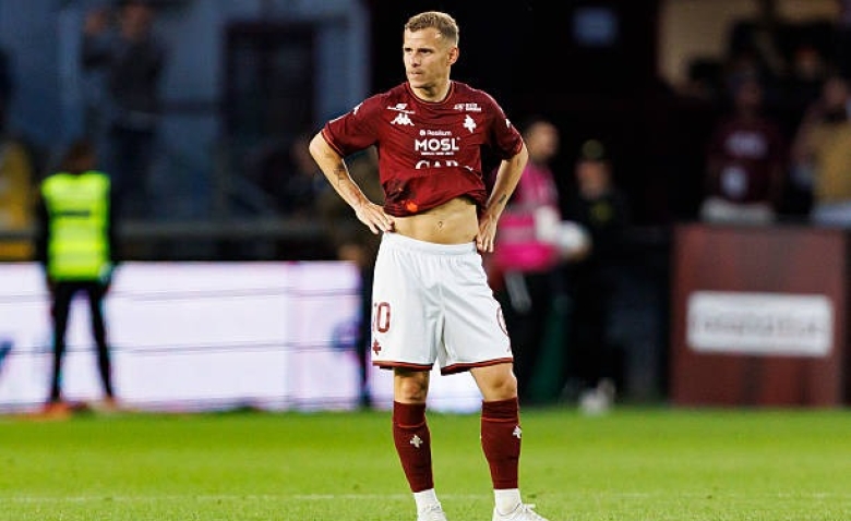 Illustration : "Mercato Metz : Un club de Bundesliga dégaine une offre pour s'offrir Gauthier Hein !"