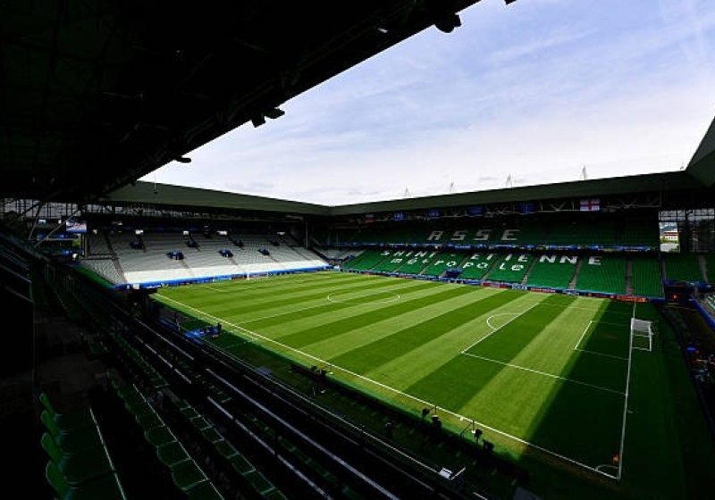 Illustration : Ex-ASSE : Exclu après un dérapage, il prend sa revanche et signe en Ligue 1